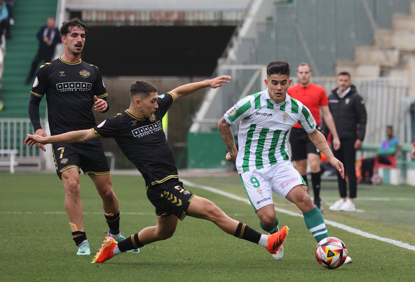 Fotos: El emocionante triunfo del Córdoba ante el Intercity