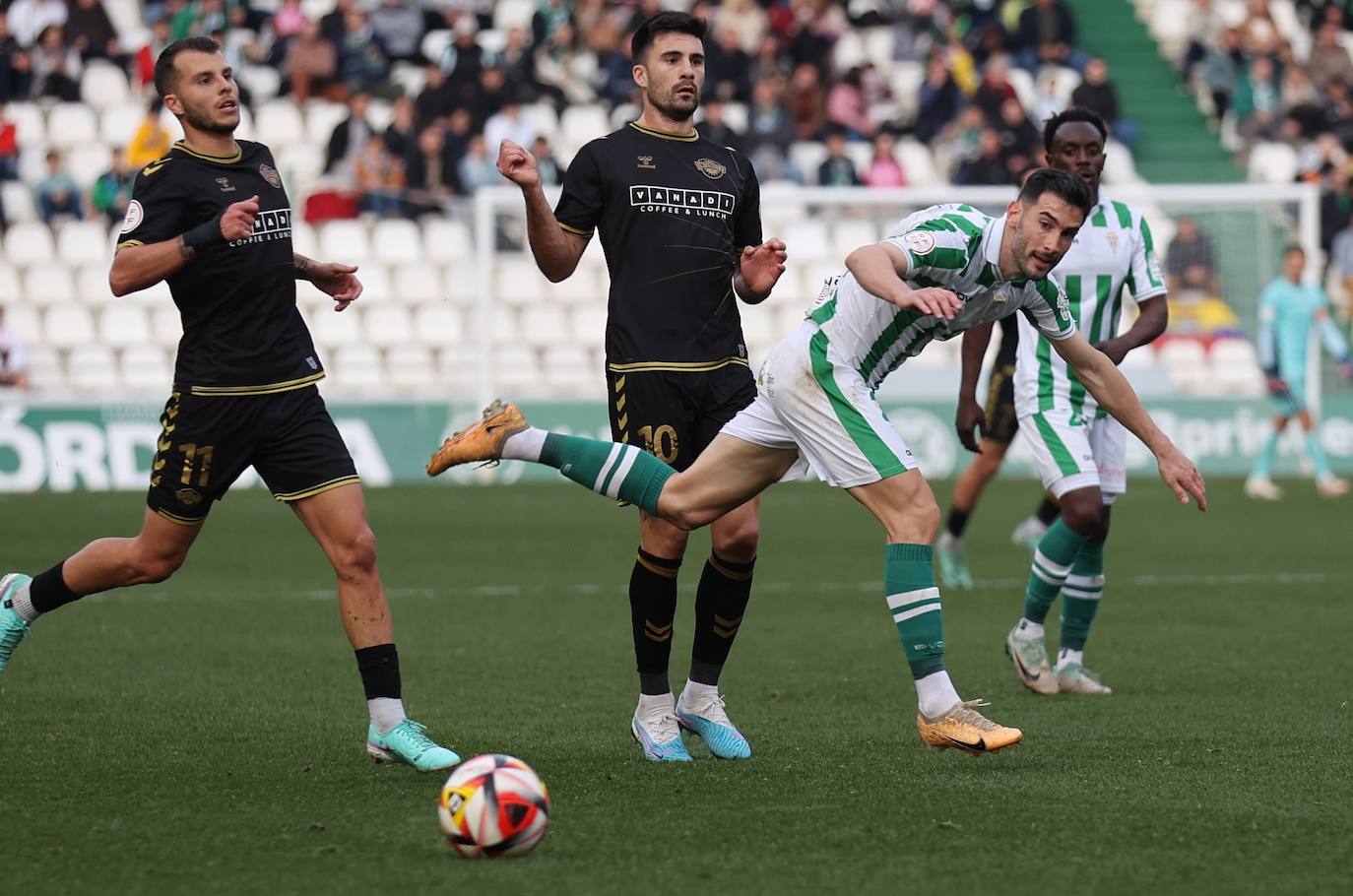 Fotos: El emocionante triunfo del Córdoba ante el Intercity