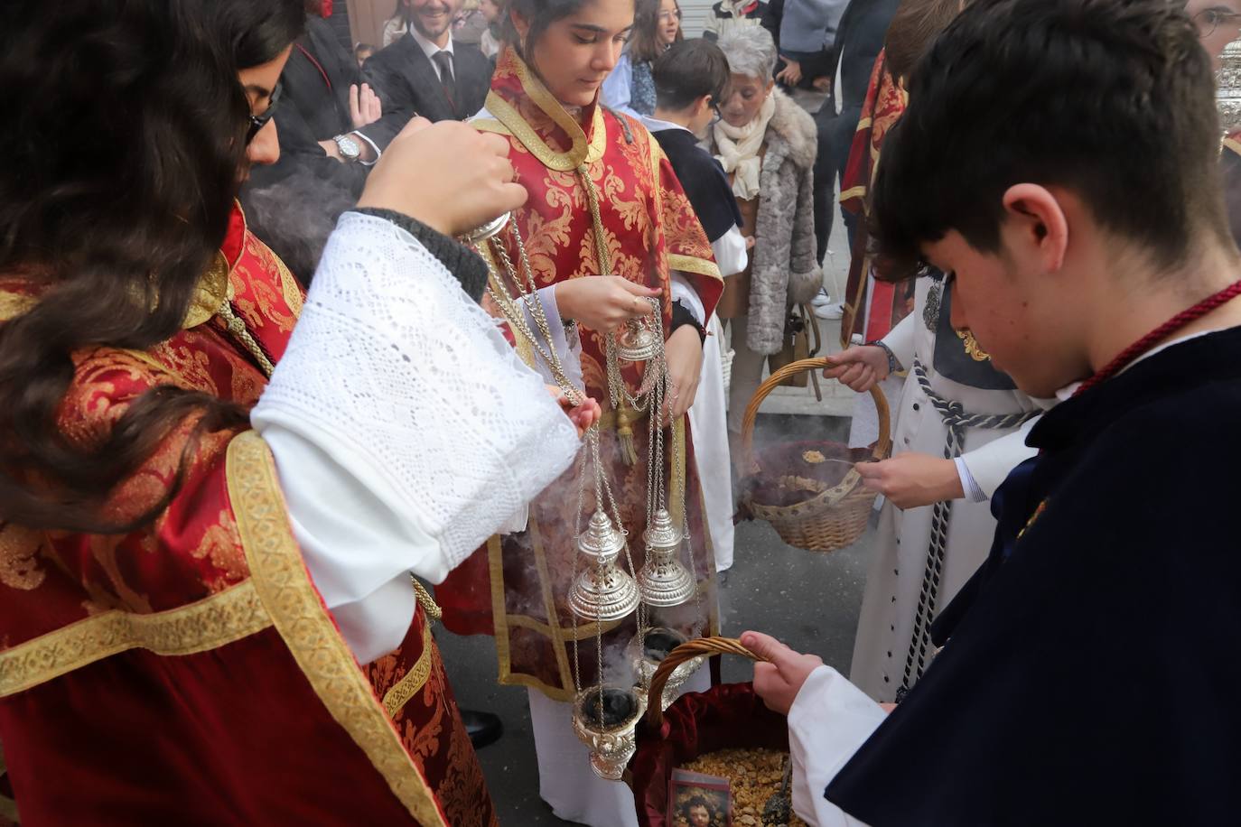 Fotos: La solemne procesión del Dulce Nombre de Jesús en Córdoba