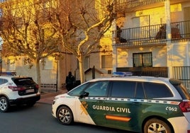 Tres detenidos tras robar mobiliario y electrodomésticos a siete vecinos de su urbanización en Ávila