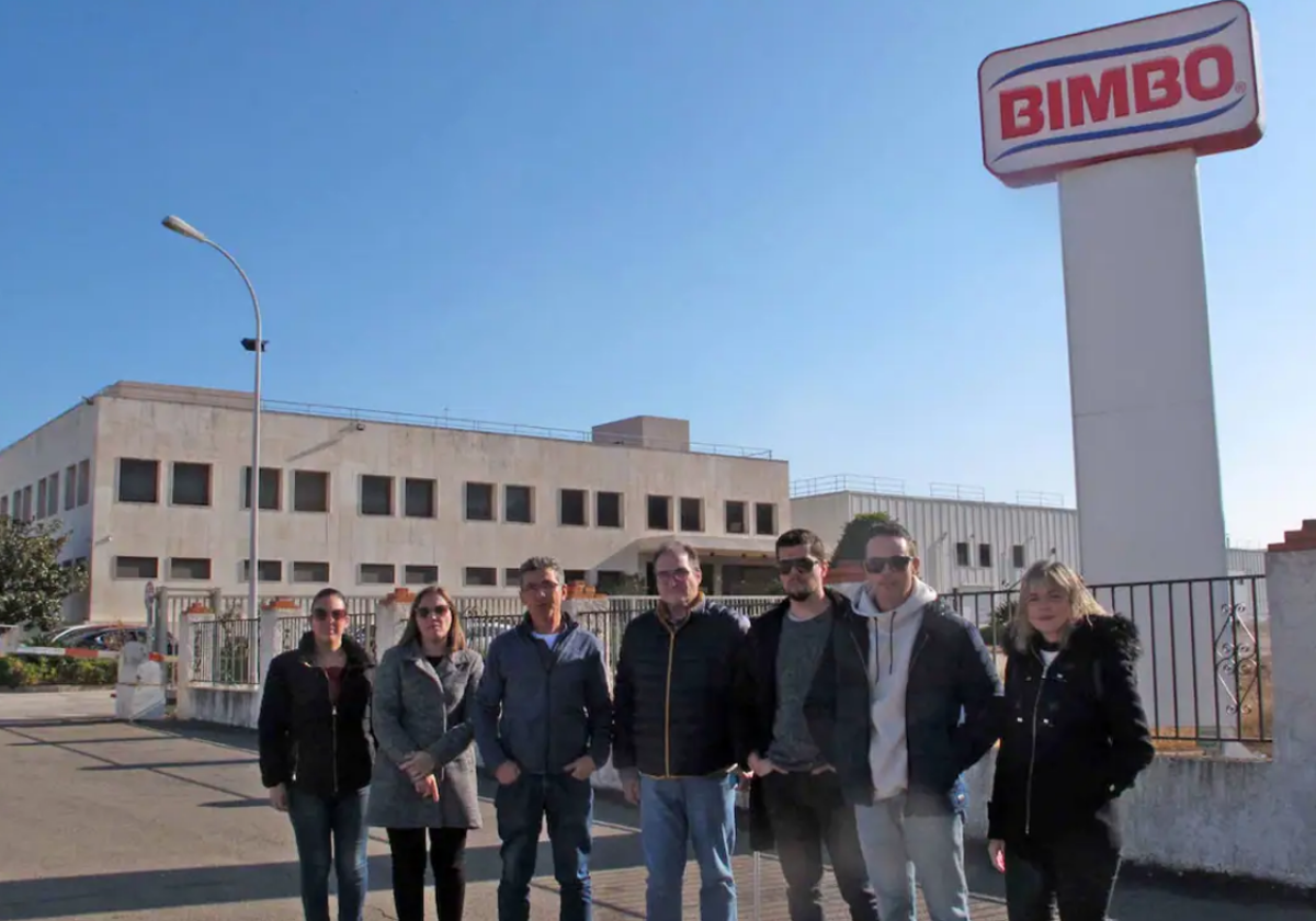 Imagen de trabajadores de la planta de Bimbo de El Verger (Alicante)