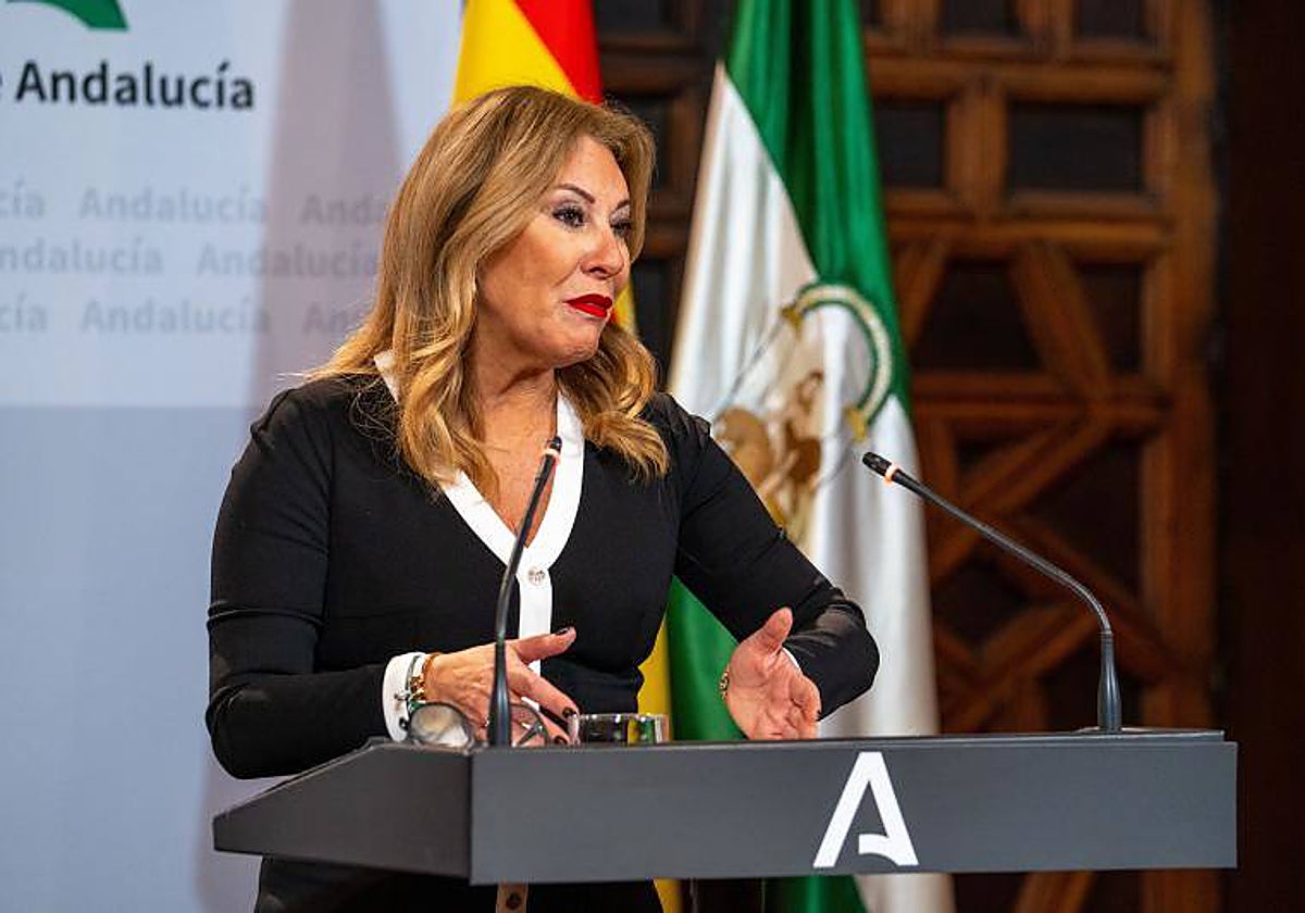 La consejera de Economía, Hacienda y Fondos Europeos, Carolina España