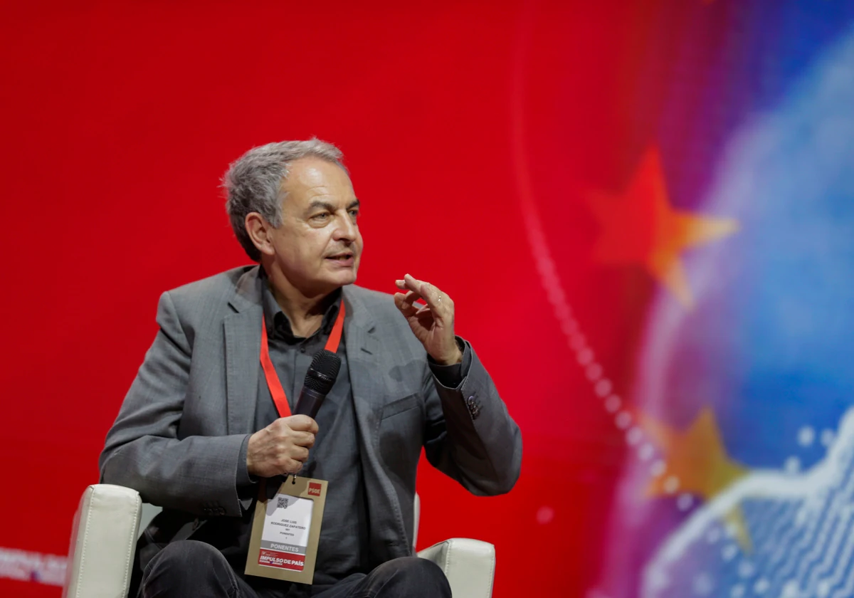 José Luis Rodríguez Zapatero, en un momento de su intervención en la inauguración de la convención política del PSOE este viernes en La Coruña