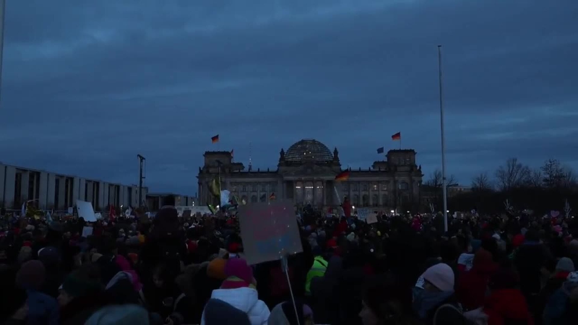 Protesta en Berlín contra el partido ultraderechista Alternativa para Alemania