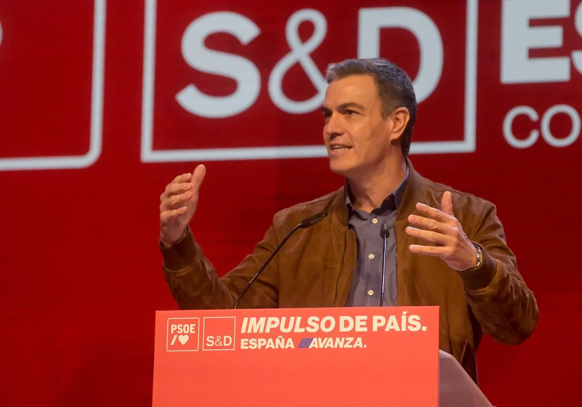 El presidente del Gobierno, Pedro Sánchez, interviene durante la clausura de la convención política del PSOE