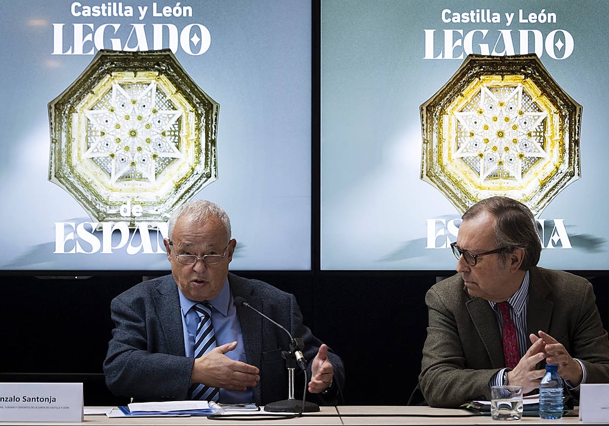 El consejero de Cultura, Turismo y Deporte, Gonzalo Santonja, durante la presentación de la participación de la Junta de Castilla y León en la Feria Internacional de Turismo Fitur