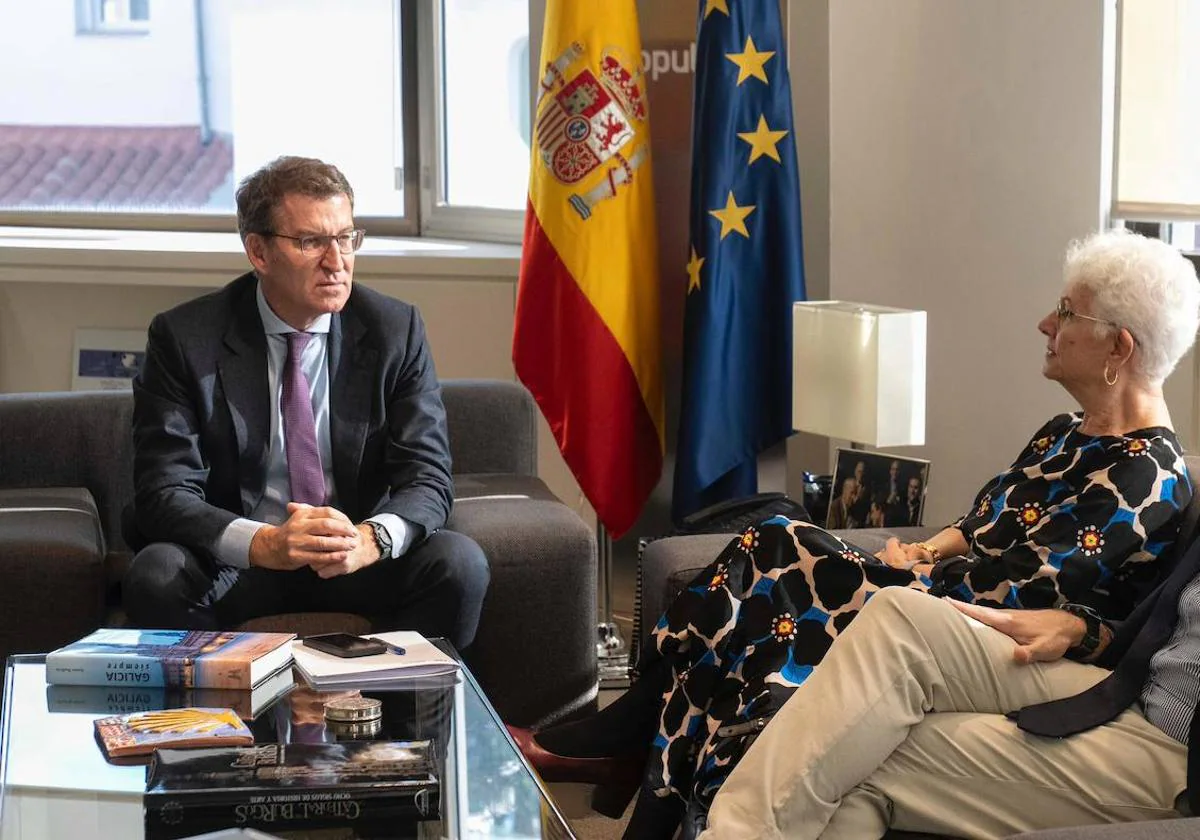 Feijóo, junto a la embajadora de Israel en España, Rodica Radian-Gordon