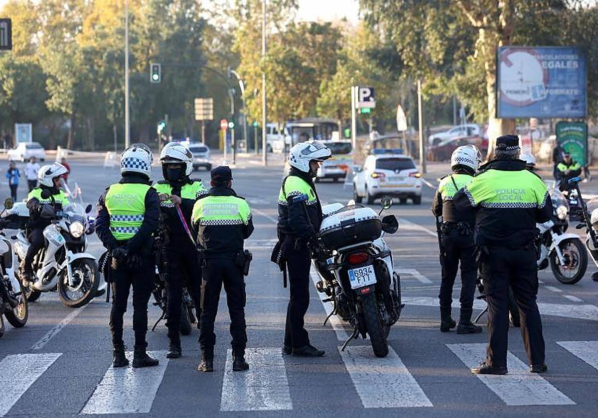 Agentes de la Policía Local en un operativo
