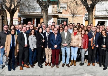 Cientos de alcaldes del PP de la región piden igualdad al Gobierno de Sánchez
