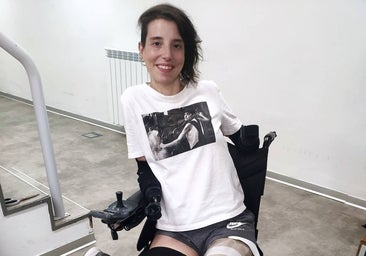 Una joven que perdió sus cuatro extremidades exige fisios y terapeutas especializados en los hospitales públicos de Castilla y León