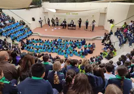 Cientos de alumnos, padres y profesores marchan en Murcia contra la desnutrición infantil