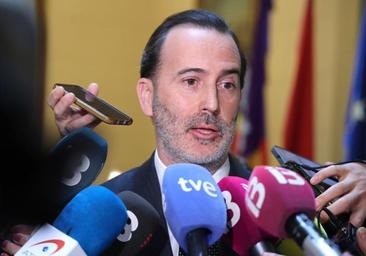 Vox Baleares amenaza con «consecuencias» si el PP «se apoya en tránsfugas»