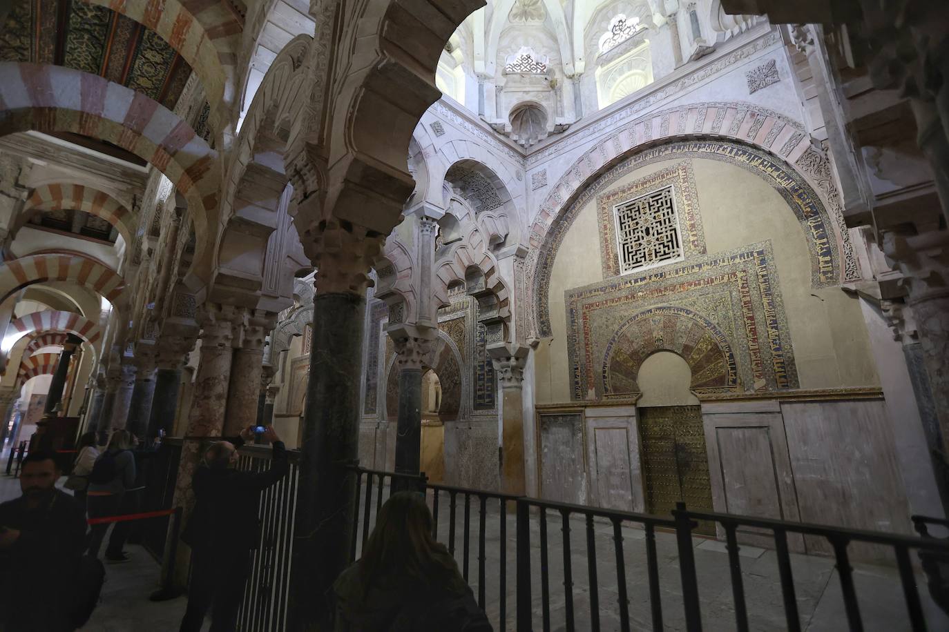 Fotos: el inicio de la restauración de la maqsura de la Mezquita-Catedral de Córdoba