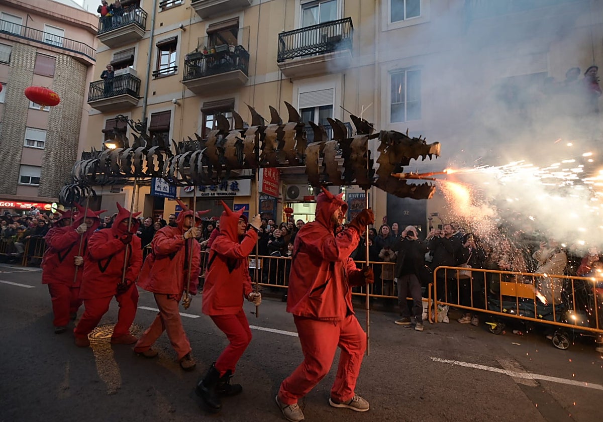 Imagen de archivo tomada durante la cabalgata por el Año Nuevo Chino en Valencia