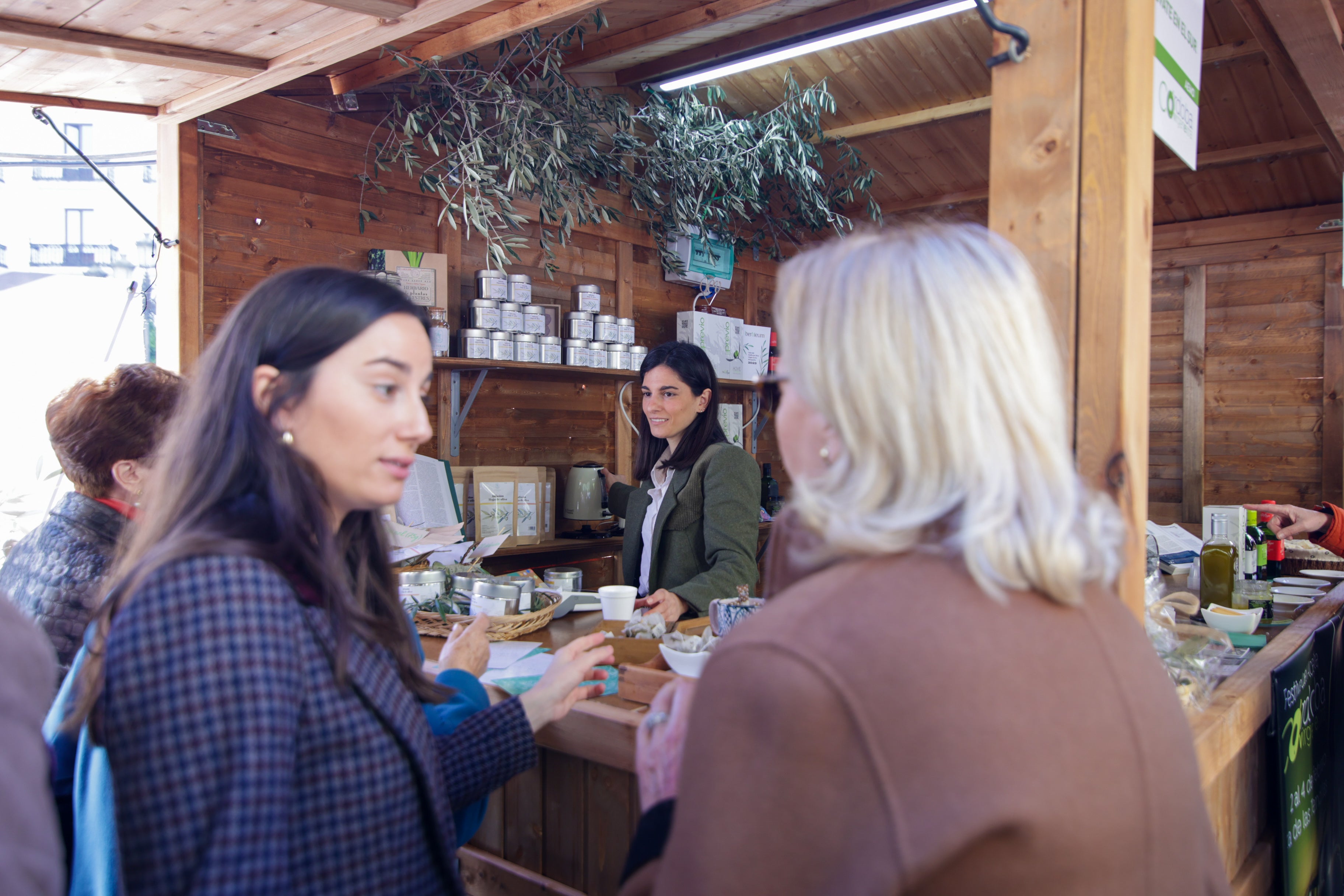 Fotos: El animado ambiente de sábado en el Festival del Aceite Córdoba Virgen Extra