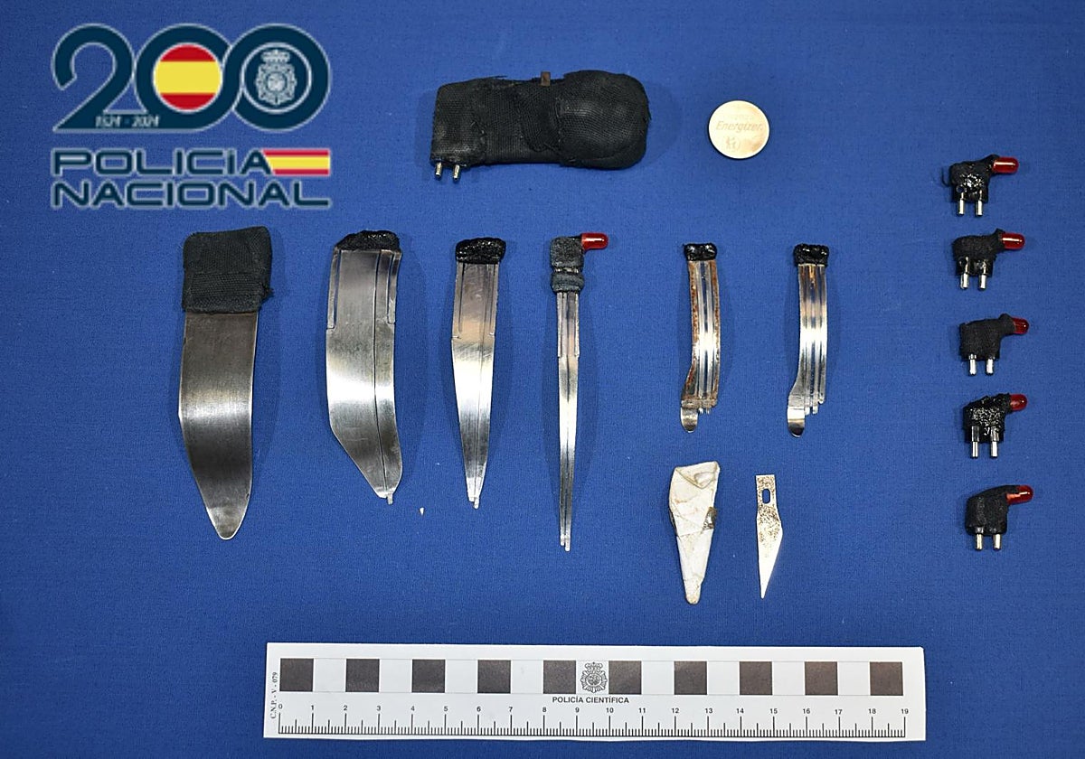 Se hace con un botín de 12.000 euros con un sofisticado artilugio casero para trucar tragaperras