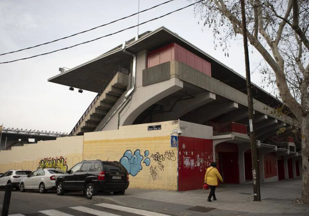 Exterior del Estadio de Vallecas