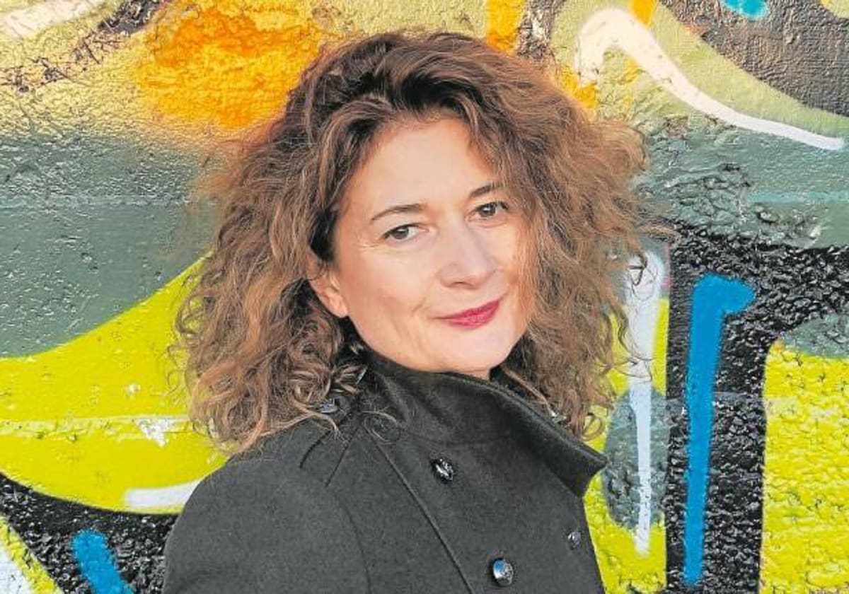 Victoria González Torralba: «Decantarme por la novela negra es circunstancial, pero me siento a gusto en este género»