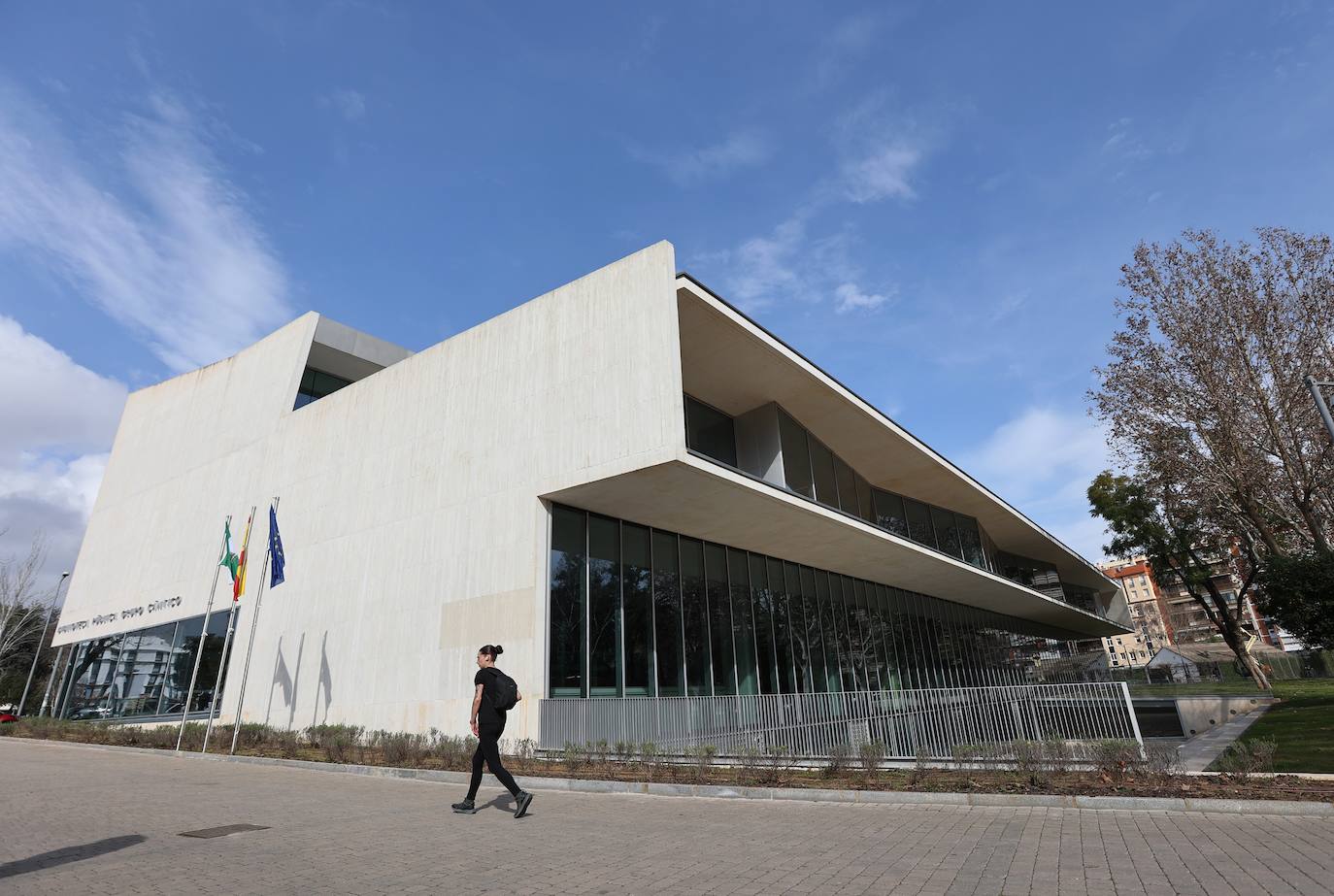 Fotos: la inauguración de la imponente Biblioteca Grupo Cántico de Córdoba