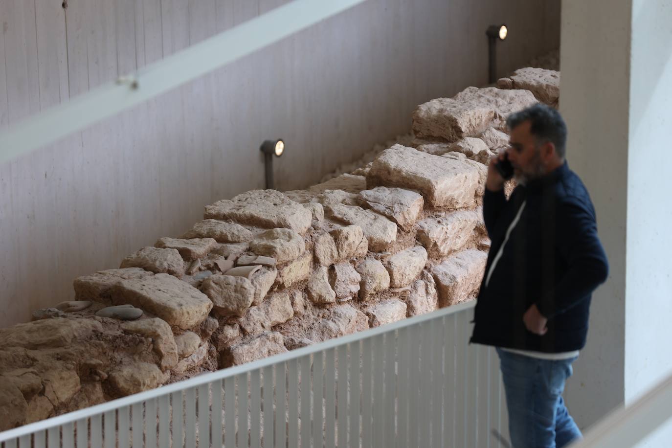 Fotos: la inauguración de la imponente Biblioteca Grupo Cántico de Córdoba