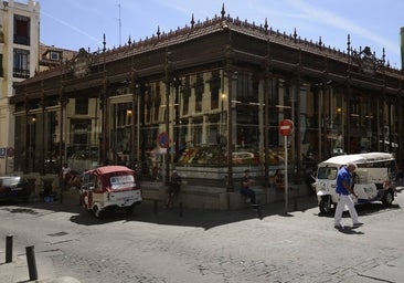 El mercado de San Miguel se peatonaliza este jueves para desalojar a los 'tuk tuk'