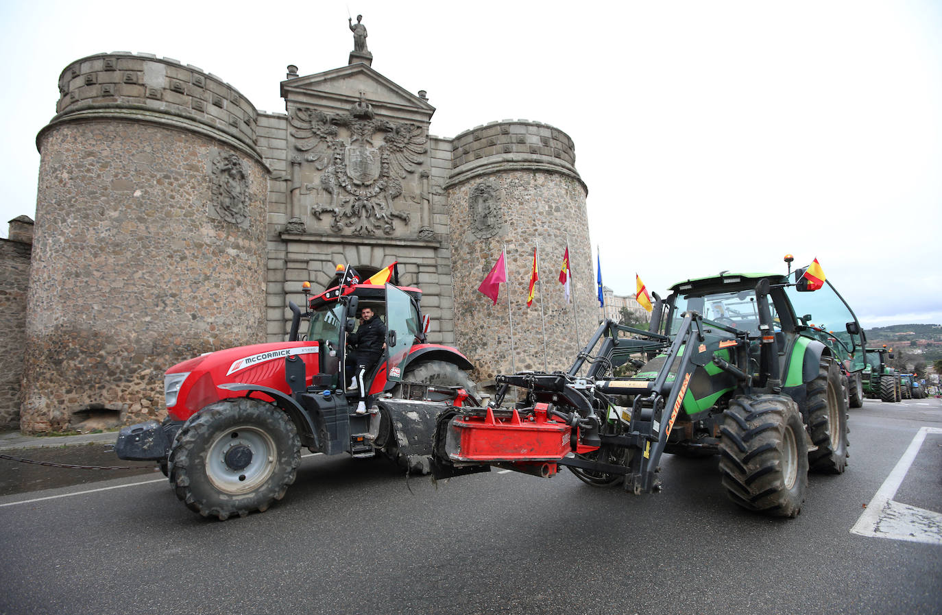 Las imágenes de la tractorada de este viernes en Toledo