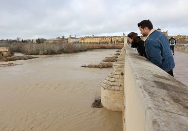 El espectacular brío del río del Guadalquivir a su paso por Córdoba