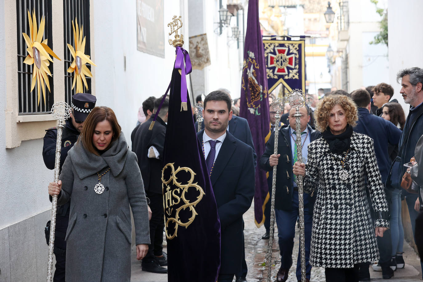 Fotos: La emocionante procesión del Padre Cristóbal en Córdoba