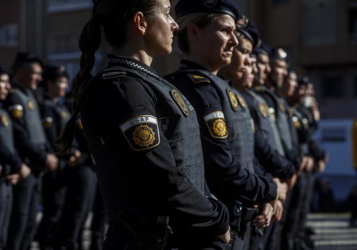 Imagen de archivo de agentes de la Policía Local de Valencia