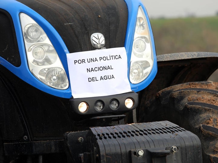 Las concentraciones de agricultores y ganaderos en Toledo, en imágenes