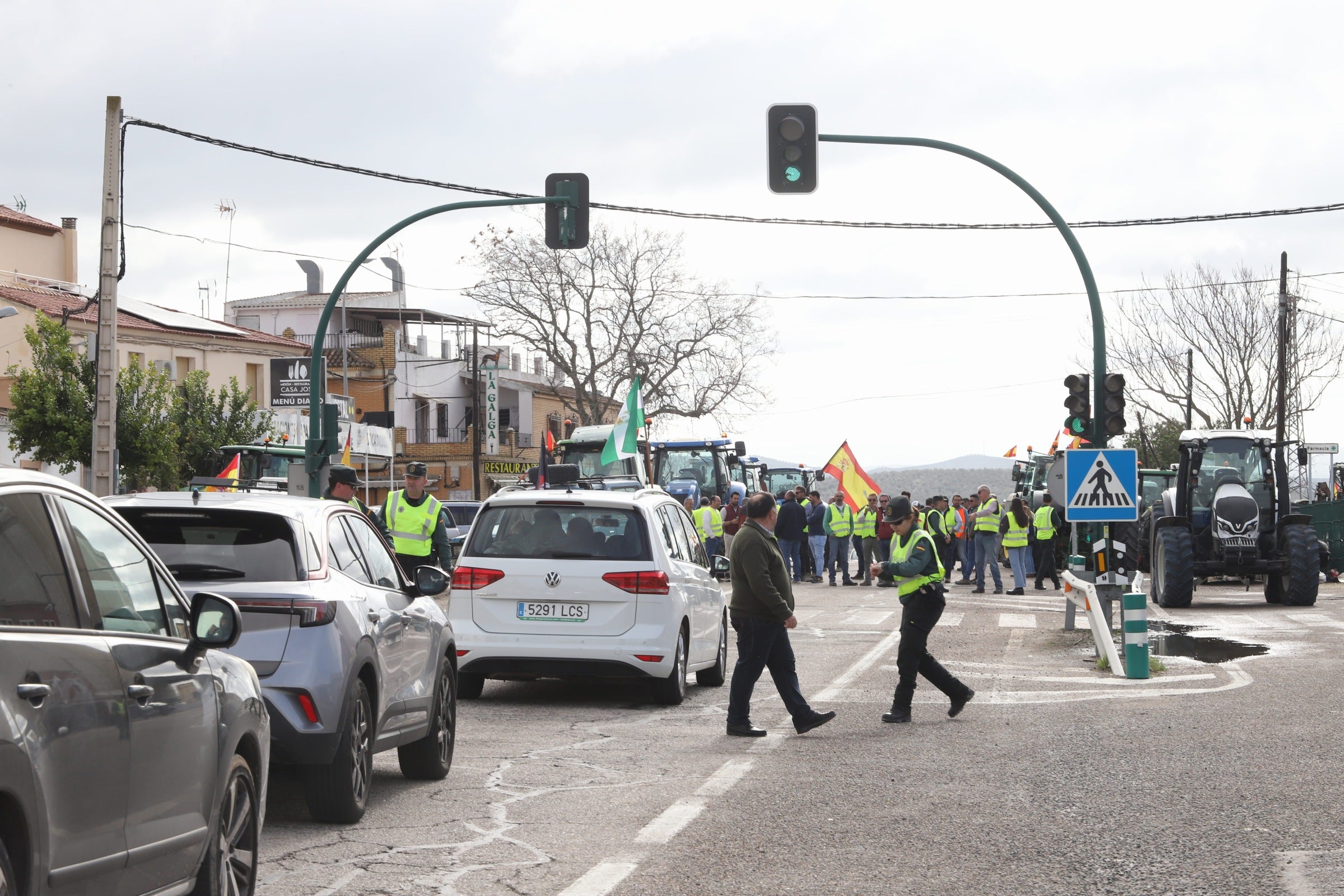 Fotos: las tractoradas colapsan varias carreteras de Córdoba