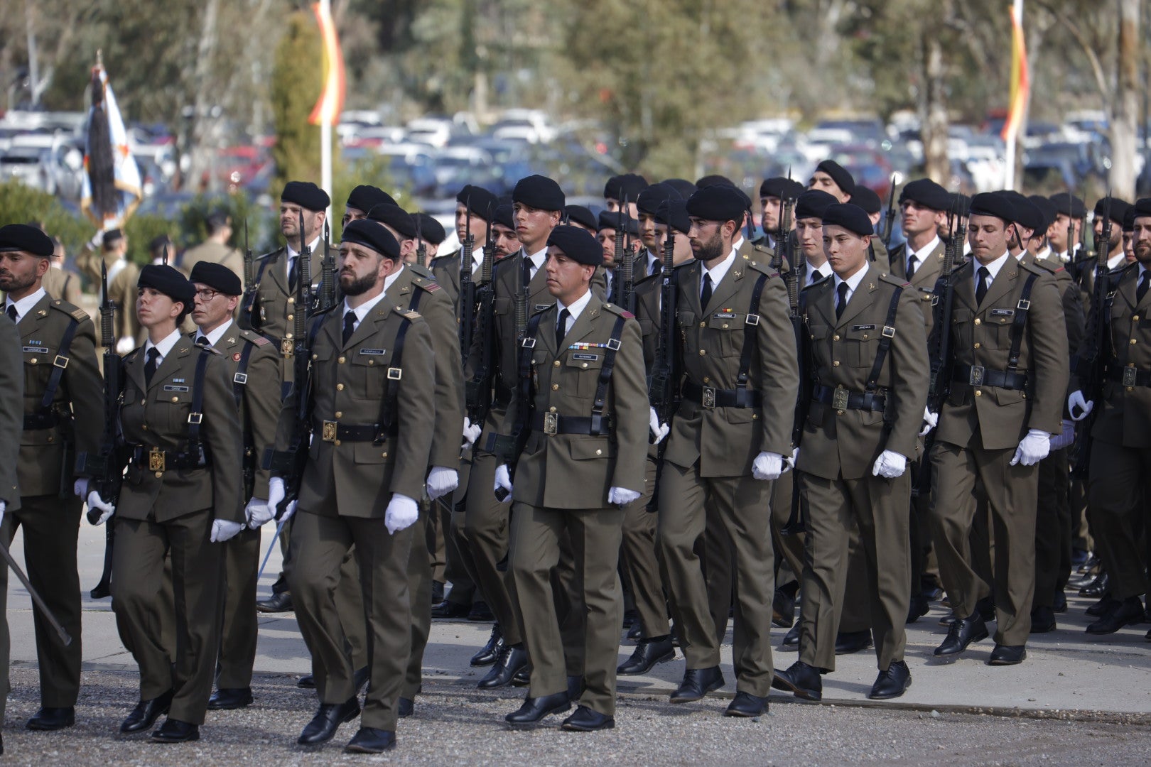 Fotos: la toma de posesión del nuevo general de la Brigada de Cerro Muriano