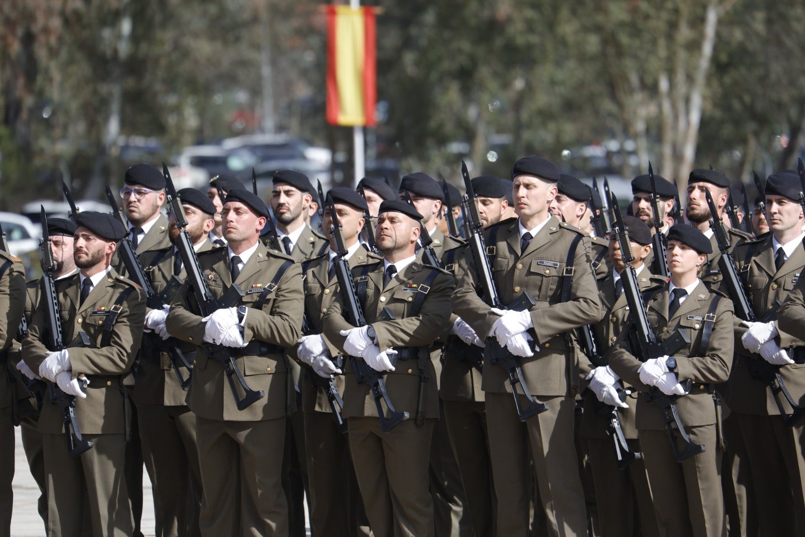 Fotos: la toma de posesión del nuevo general de la Brigada de Cerro Muriano