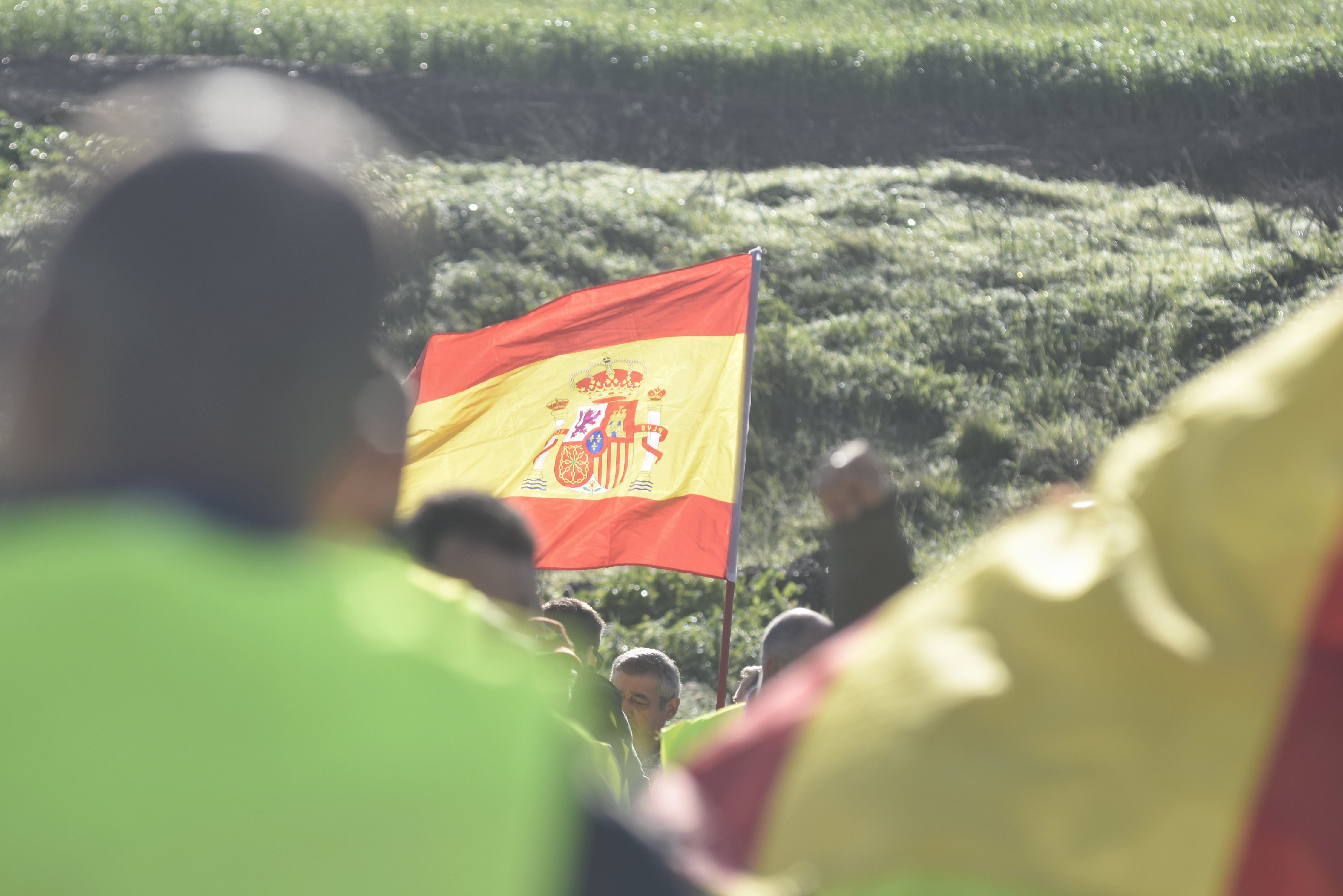 Fotos: el corte de la autovía A-4 por los agricultores en La Carlota