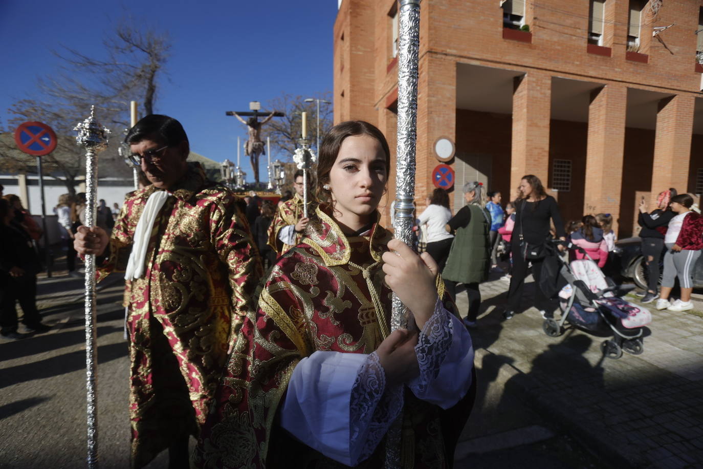 Fotos: El Cristo de la Piedad sale hacia la Catedral para el Vía Crucis de las cofradías de Córdoba