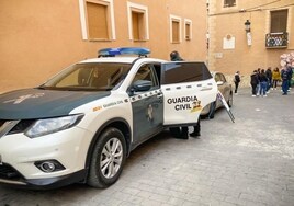 Prisión para un guardia civil por dar una brutal paliza a su mujer en Valencia