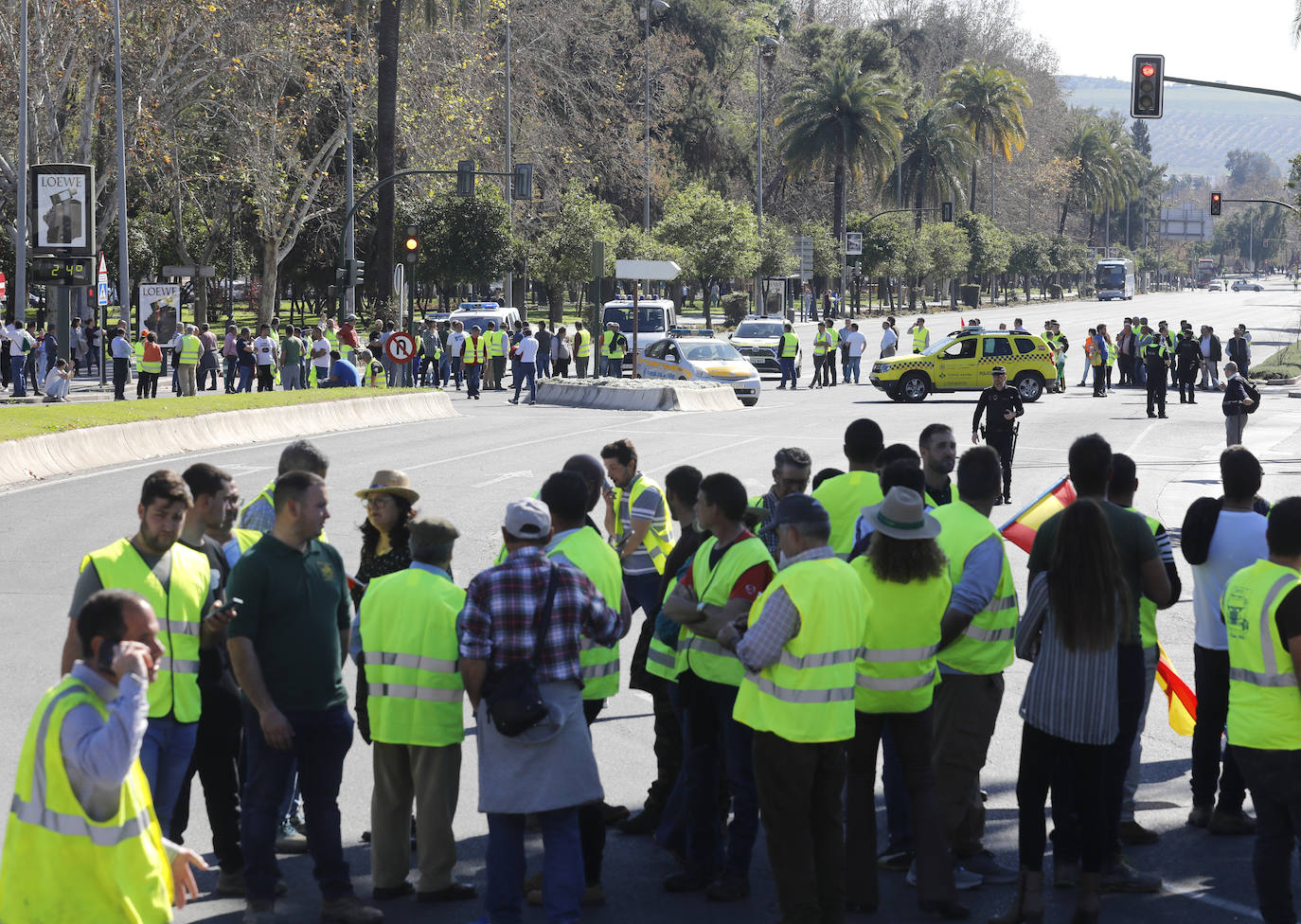 Fotos: la tensa protesta de los agricultores de Córdoba