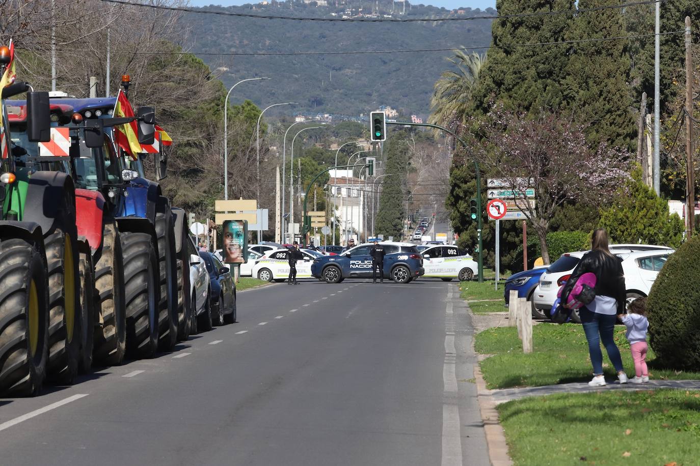 Fotos: la tensa protesta de los agricultores de Córdoba