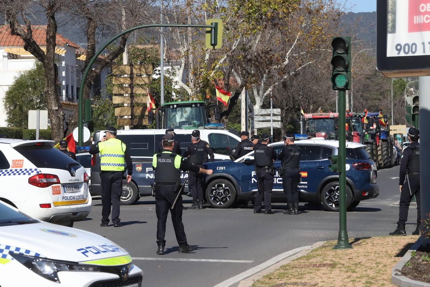 Fotos: la tensa protesta de los agricultores de Córdoba