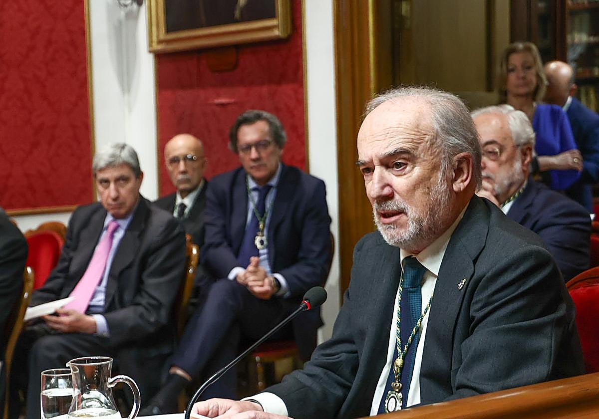 Santiago Muñoz Machado en un acto