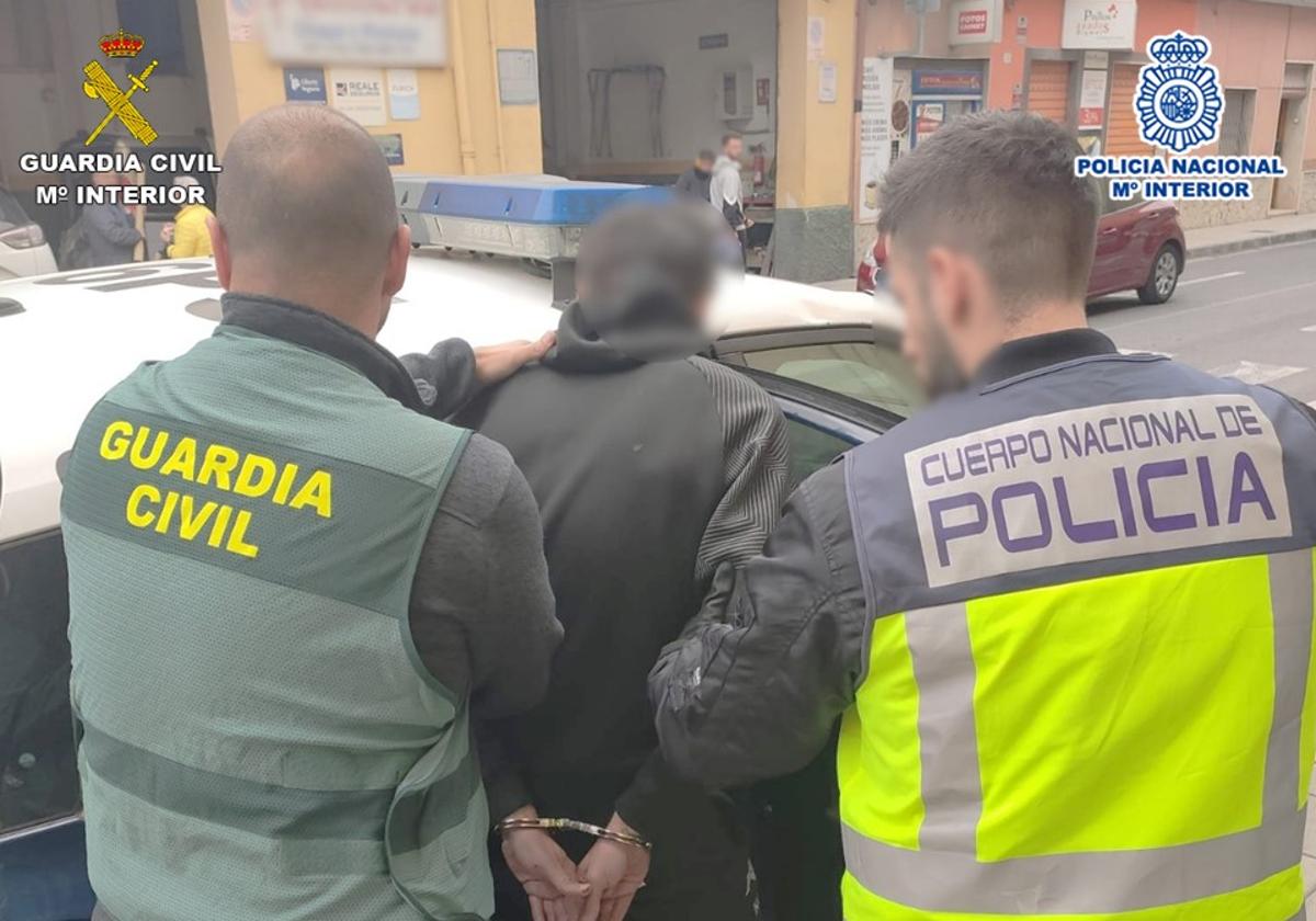 Imagen de uno de los ladrones detenidos por robos con violencia en Alicante