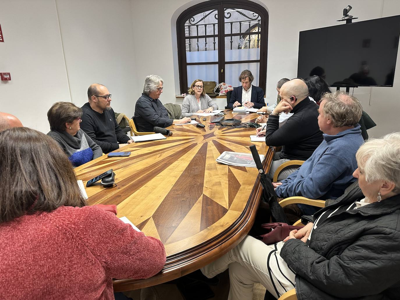 Los vecinos del Casco contarán con dos ecopuntos de recogida de basura las 24 horas del día