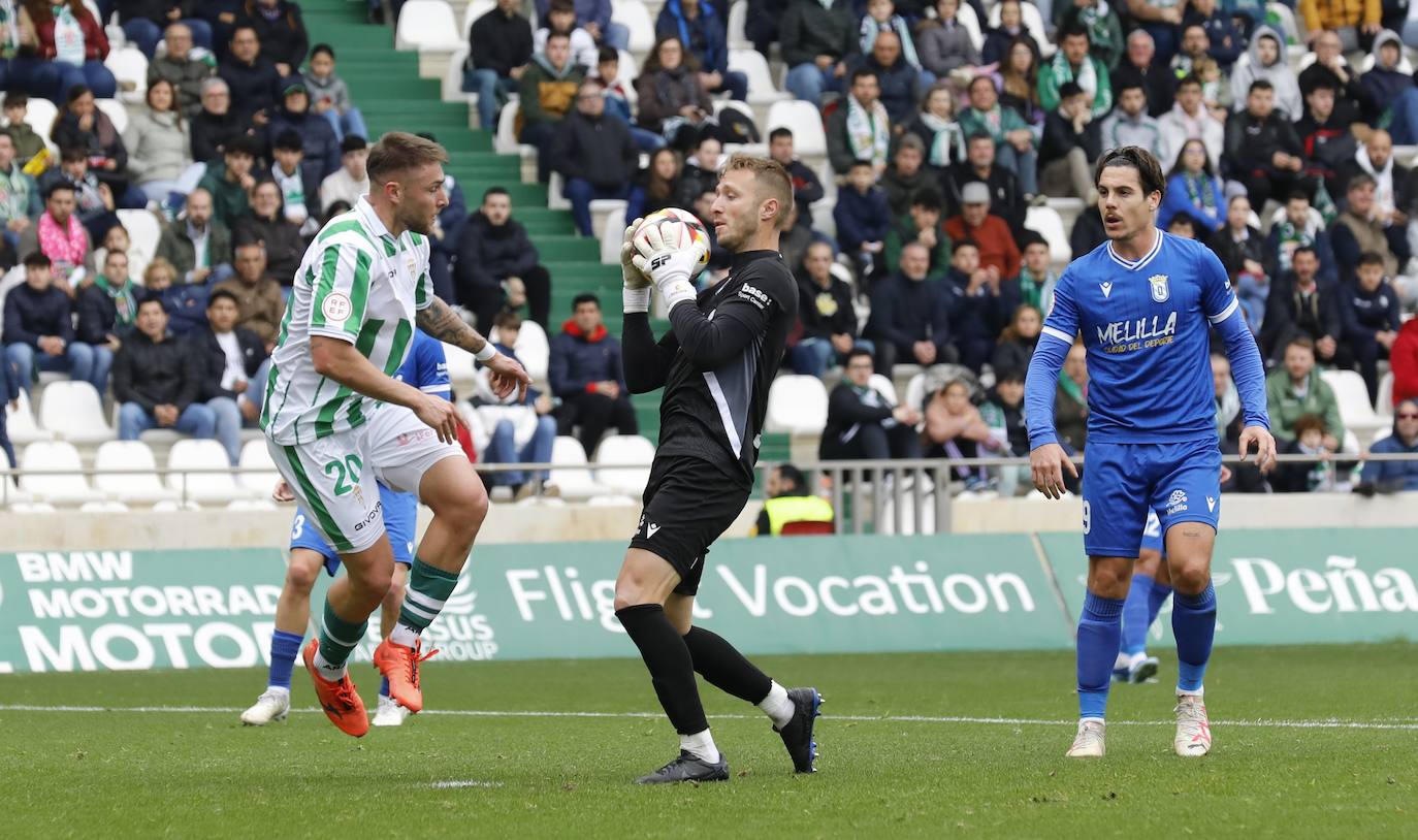 Fotos: la plácida victoria del Córdoba CF contra el Melilla