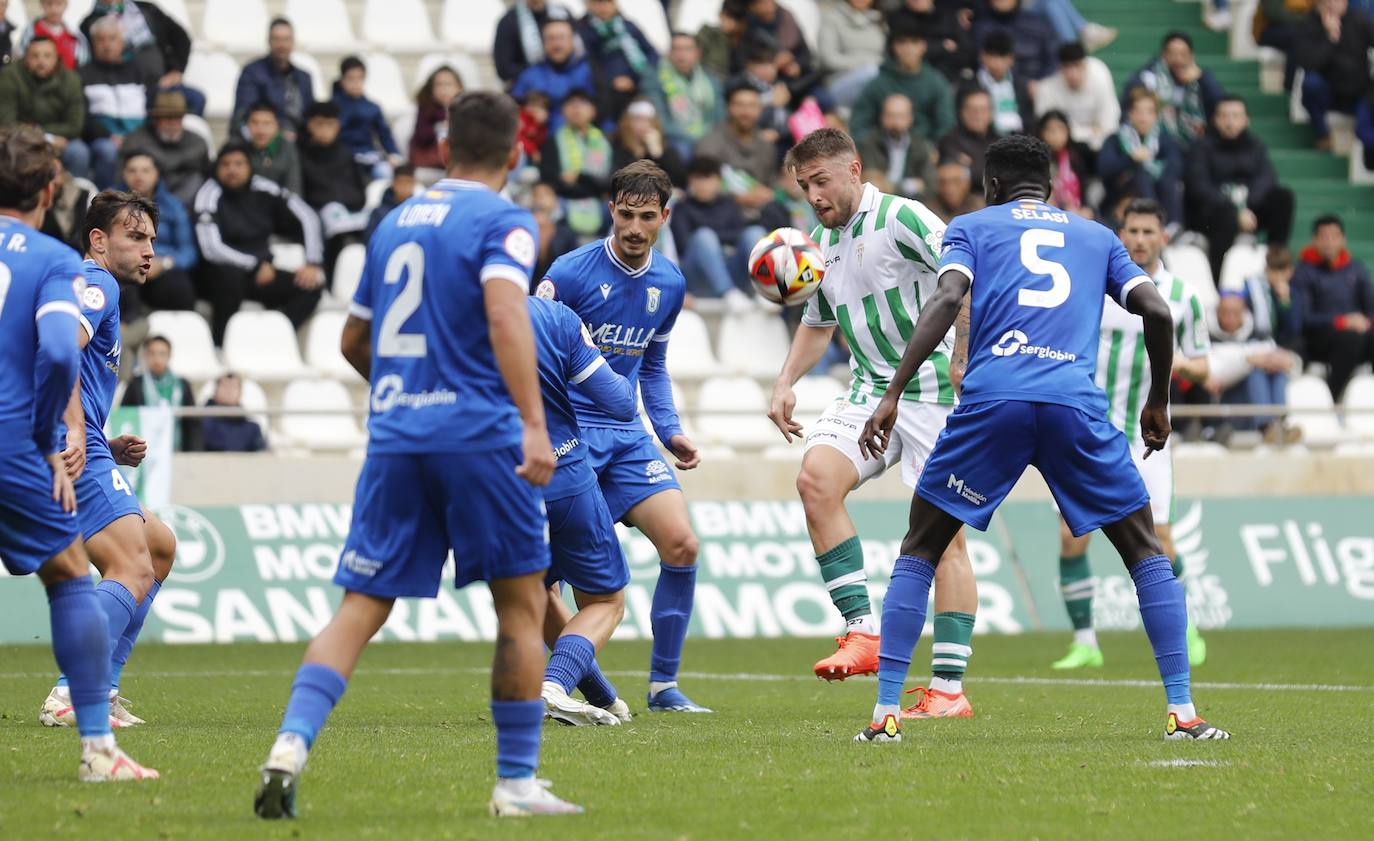 Fotos: la plácida victoria del Córdoba CF contra el Melilla