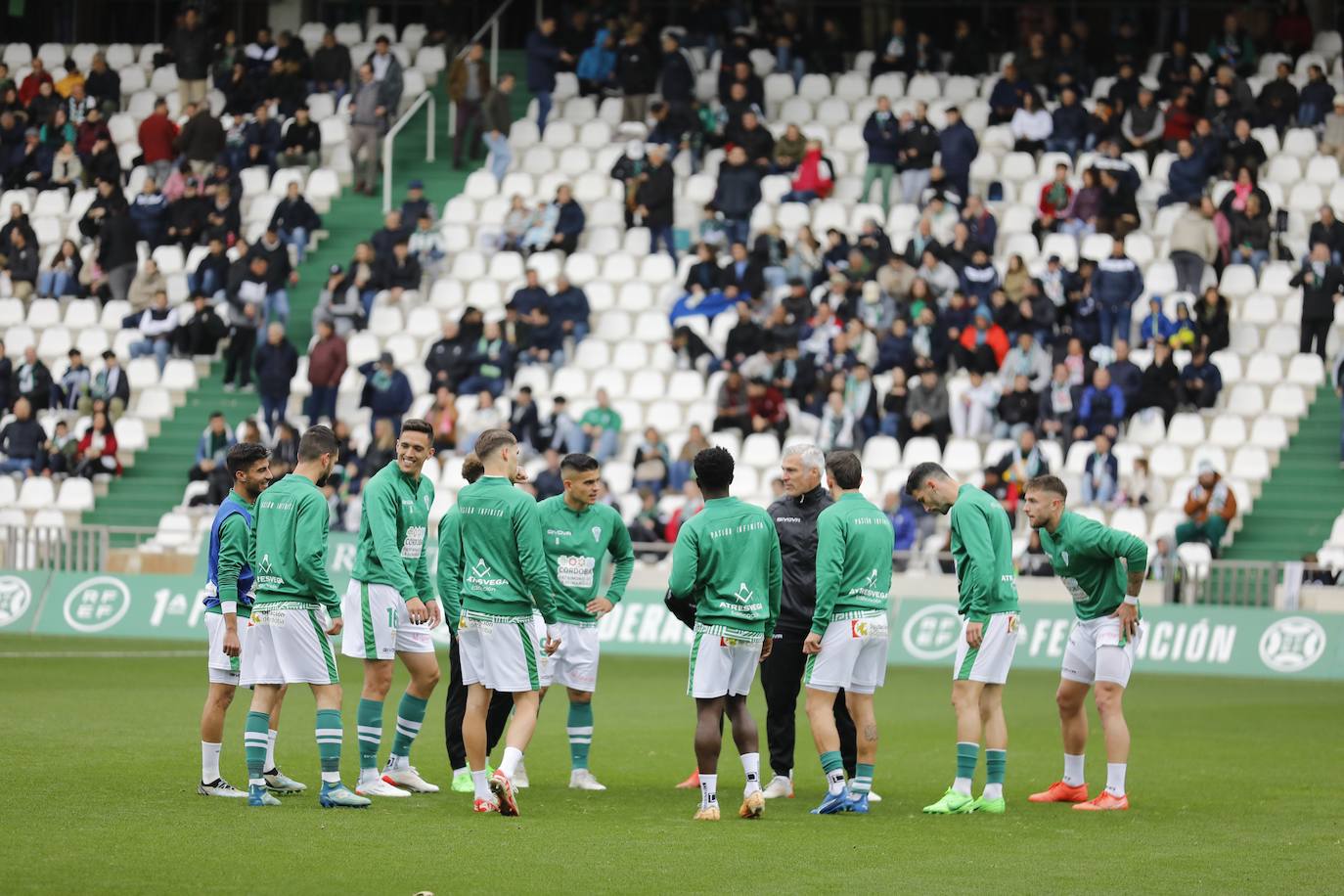 Fotos: la plácida victoria del Córdoba CF contra el Melilla