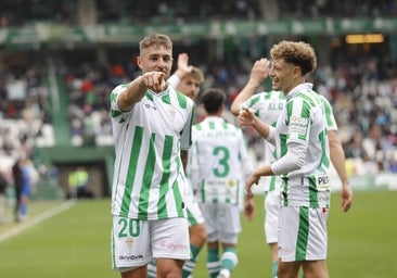 El Córdoba CF pasa el trámite del Melilla sin despeinarse (4-0)
