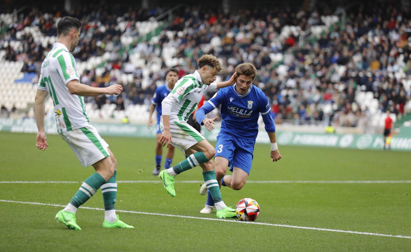 Fotos: la plácida victoria del Córdoba CF contra el Melilla