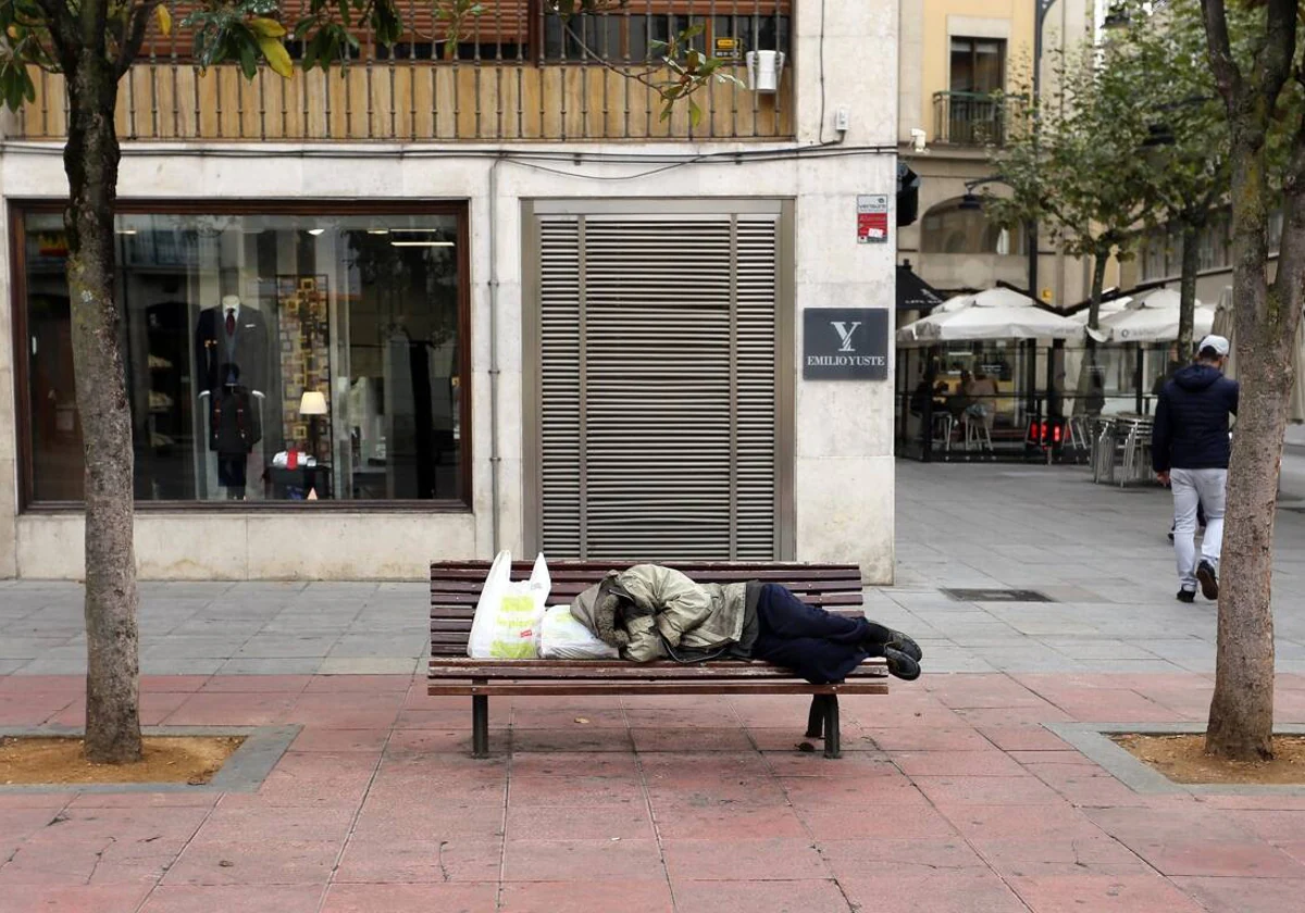 CCOO: La tasa de riesgo de pobreza crece, «síntoma de que las políticas públicas tienen que cambiar»