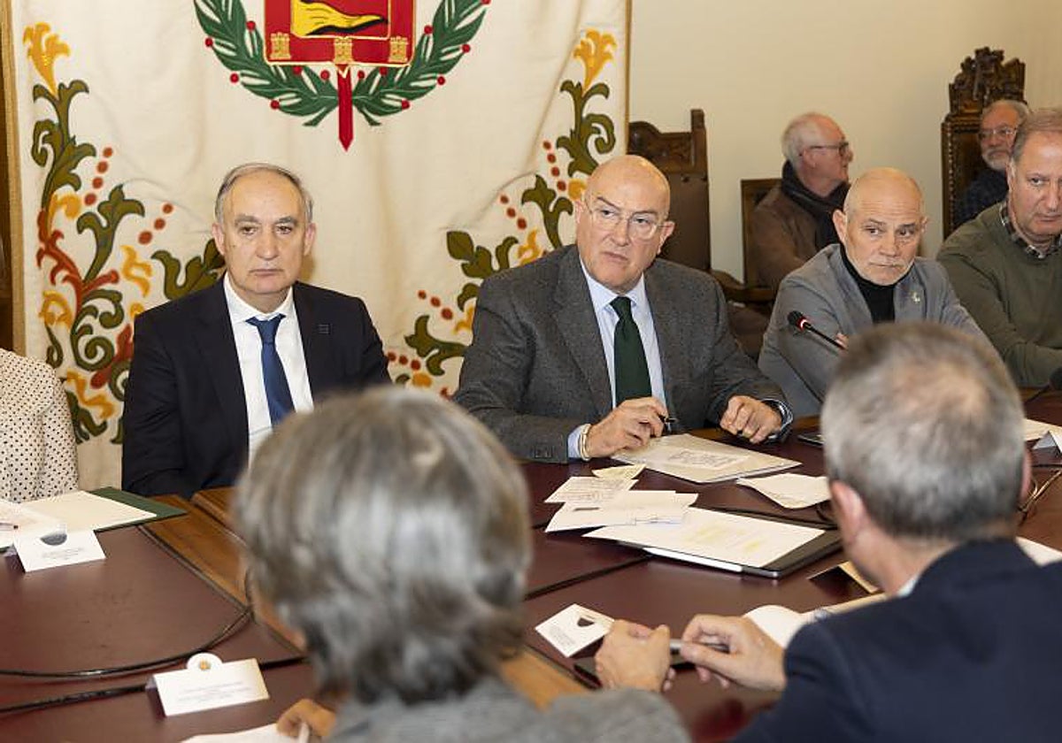 Carnero, este jueves en rueda de prensa