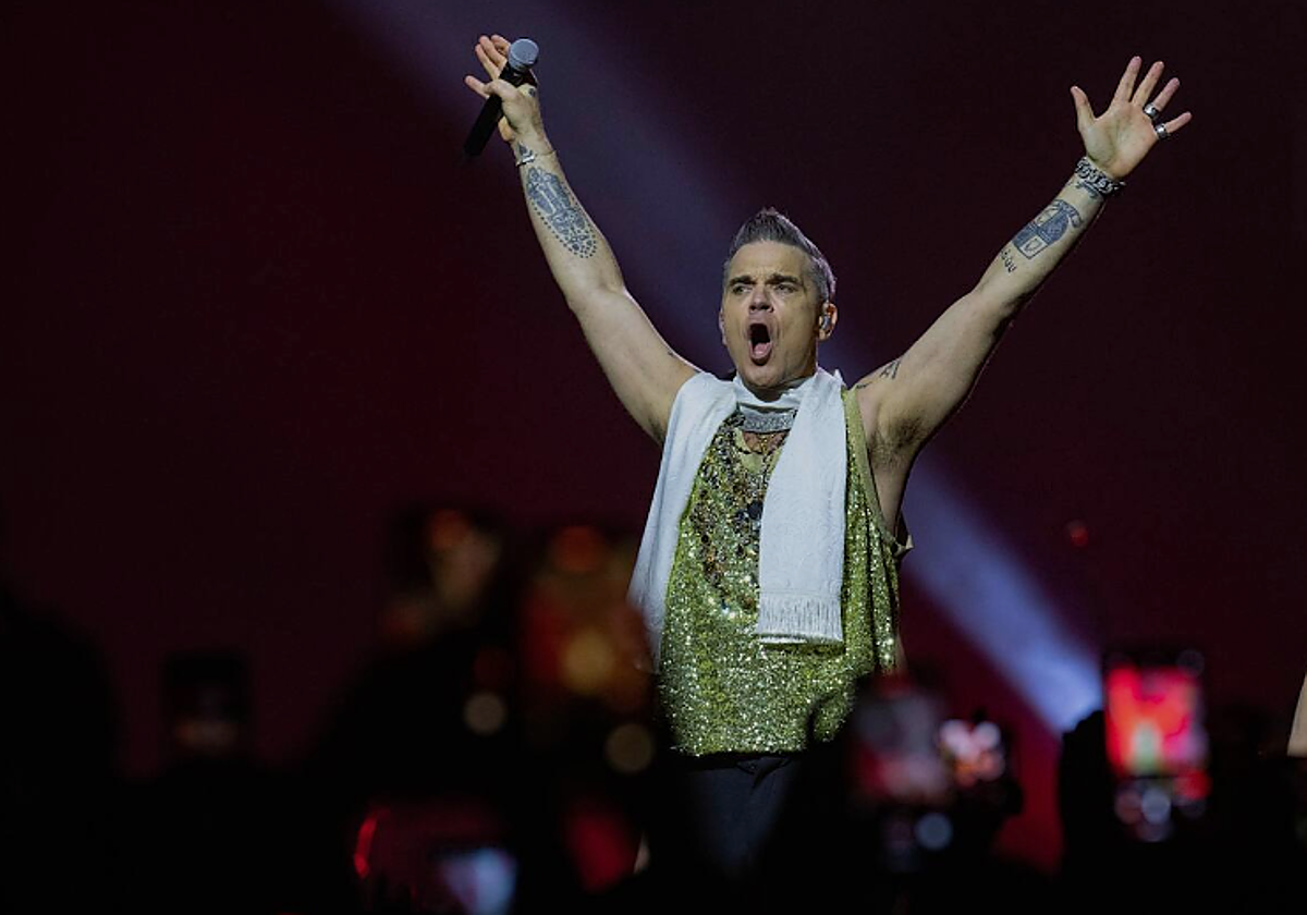Robbie Willliams, durante su actuación en el Palau Sant Jordi de Barcelona en 2023